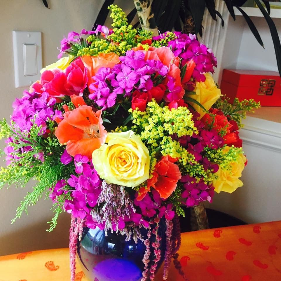 Encinitas flower arrangement IMG 5365